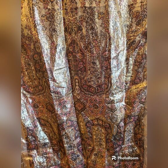 Oscar de la Renta Gold Scarf, - Picture 3 of 9